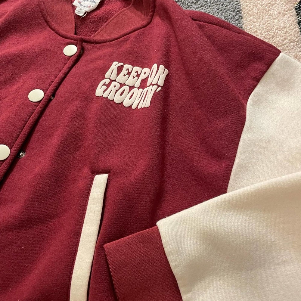 Hippie Rose “Keep on Groovin” Bomber Jacket - Picture 3 of 5